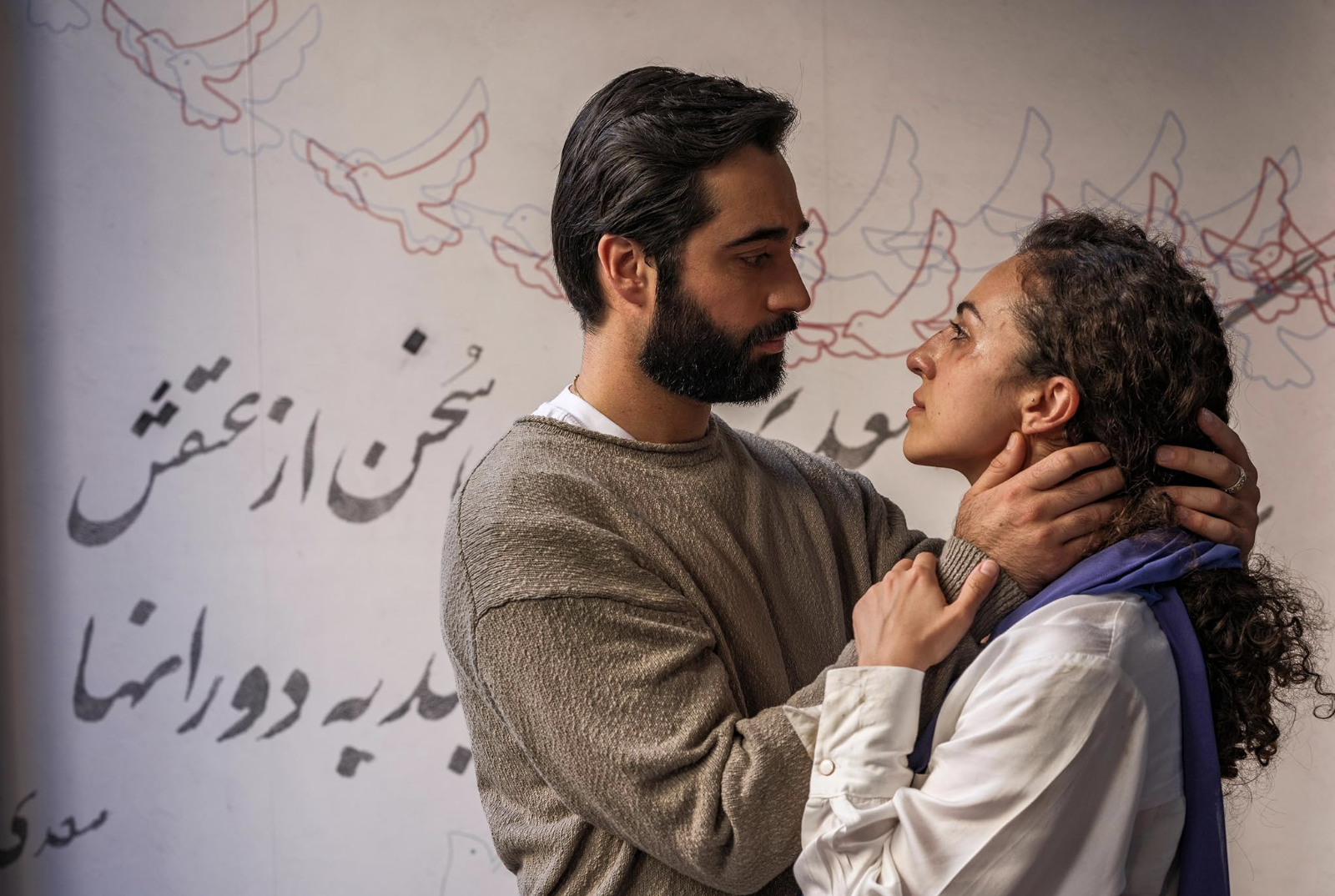 Παραμερίζοντας τα Σύννεφα