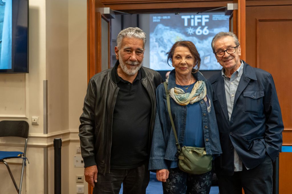 Ξαφνικός Ερωτας