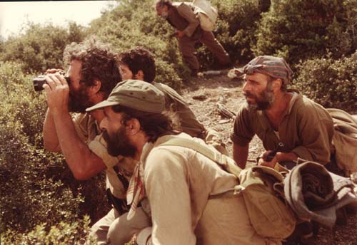 Η Καθοδος Των Εννεα