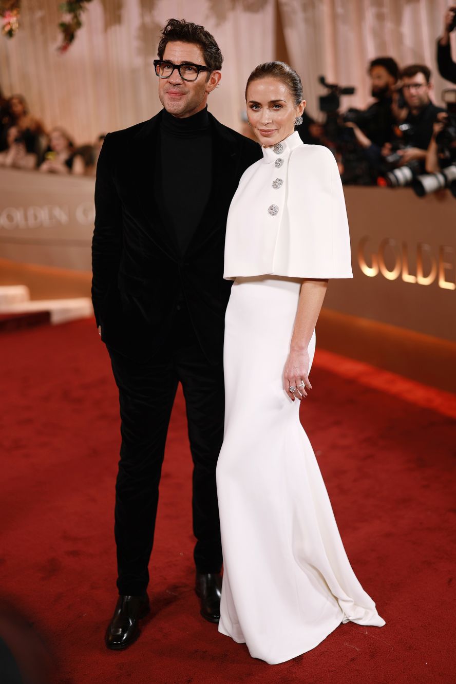 golden globes red carpet