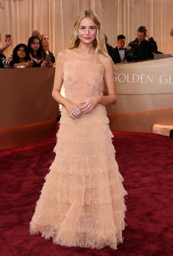 golden globes red carpet