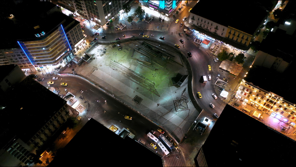 στρώνουν τον παράδεισο