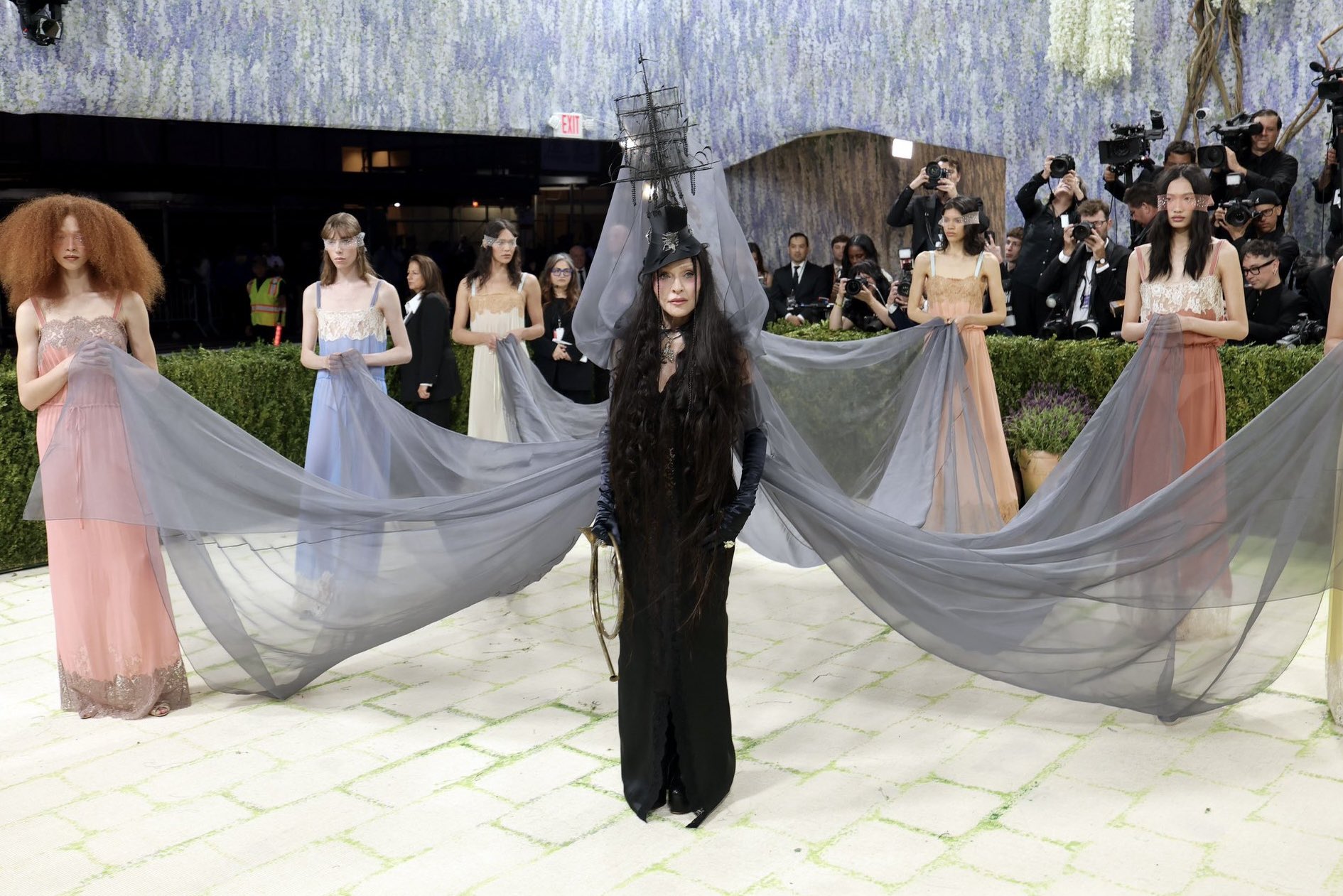 madonna met