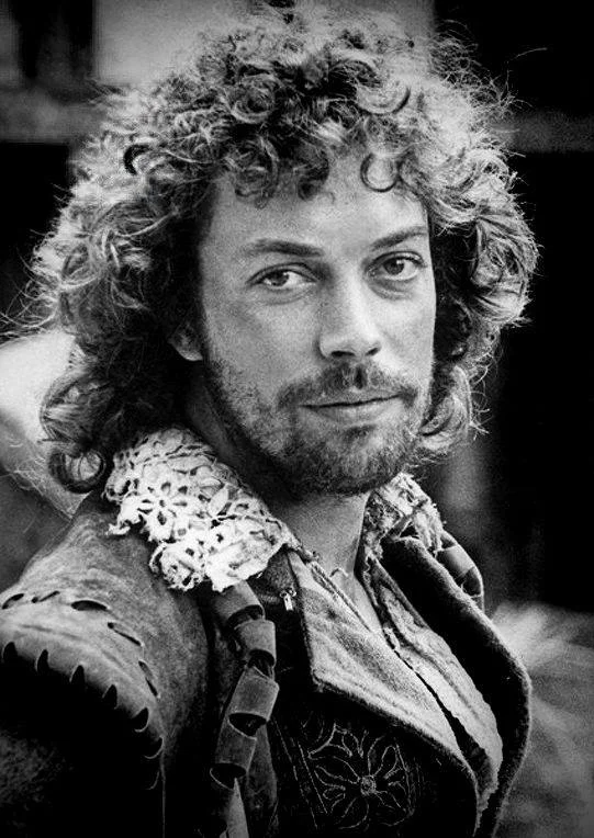 tim curry