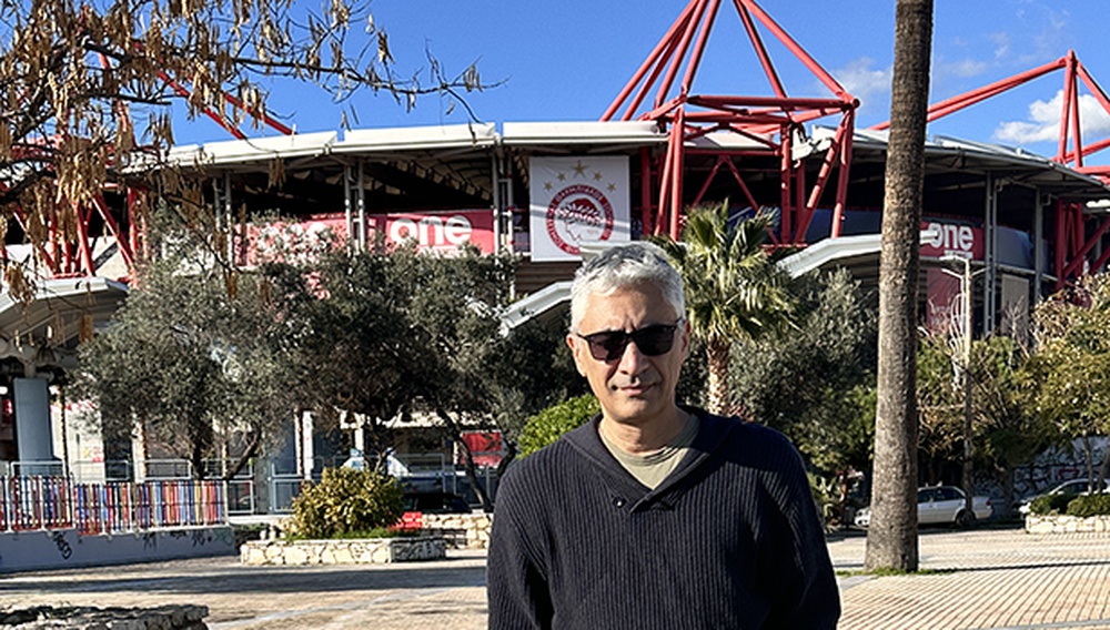 Ο Κωνσταντίνος Καϊμάκης μιλά στο Flix για... την τέχνη του να είσαι Ολυμπιακός