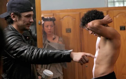 Ο Τζέιμς Φράνκο σκηνοθετεί πορνό!