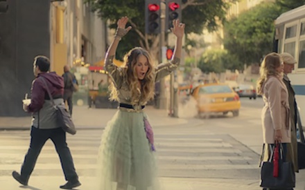 Η Κάρι Μπράντσο του «Sex and the City» επέστρεψε!