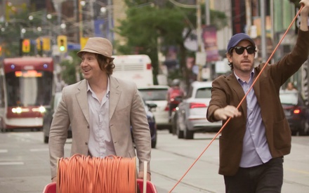 «Nirvanna the Band the Show the Movie»: Μια χαοτική υπενθύμιση πως το indie σινεμά δεν έχει πεθάνει