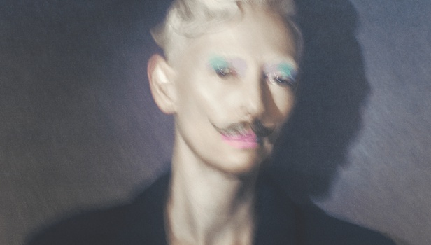 Overdose από Τίλντα Σουίντον στη Στέγη