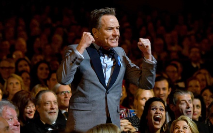 Tony Awards 2019: Ο θρίαμβος του «Hadestown», η πρωτιά της Ελέιν Μέι και ο Μπράιαν Κράνστον