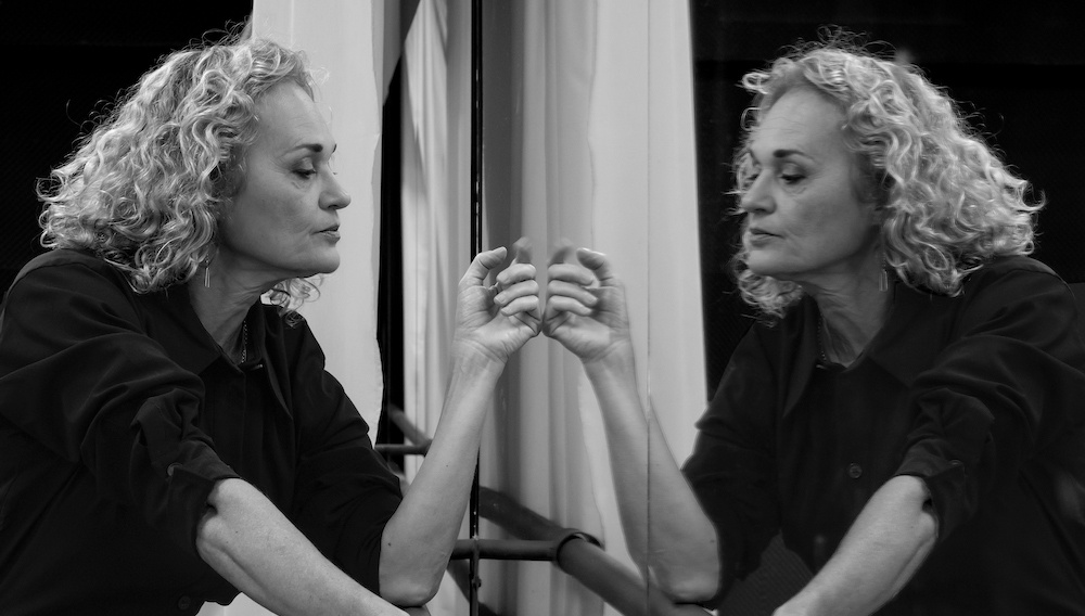 Μαρία Κεχαγιόγλου: «Η καθημερινή ζωή μοιάζει με ταινία τρόμου»