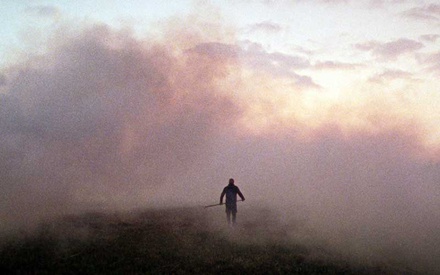 Ανάμεσα στις Καλαμιές