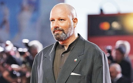 Ο Γιώργος Λάνθιμος δεν μένει (πολιτικά) σιωπηλός