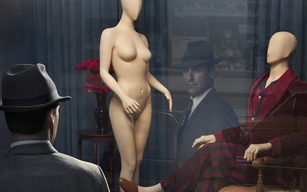 Νέα αφίσα για το «Mad Men»: Ο Ντον Ντρέιπερ βλέπει τις γυναίκες ως αντικείμενα...