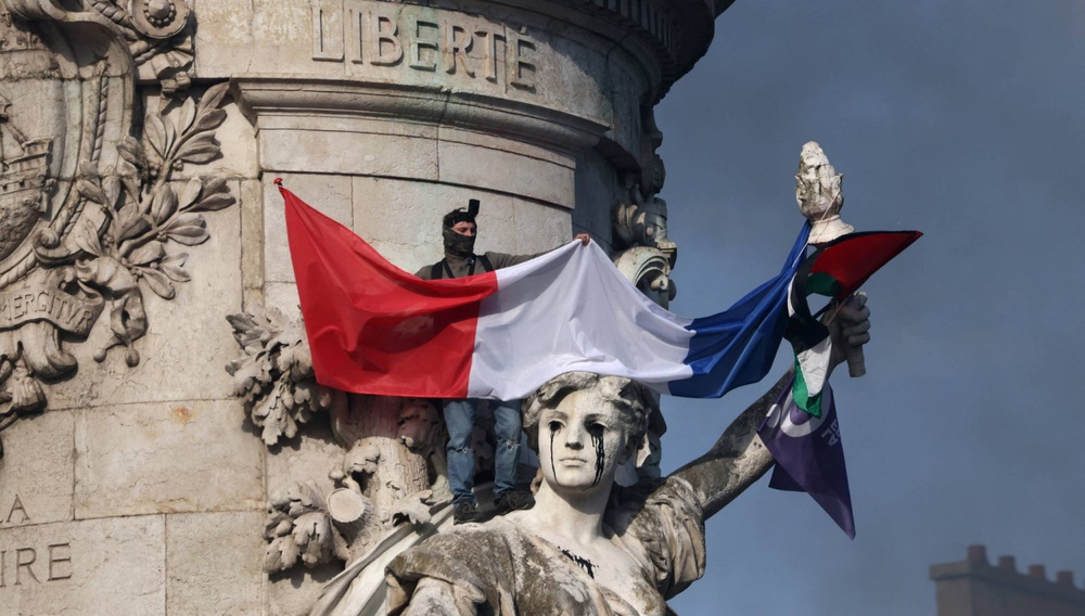 To γαλλικό σινεμά κατεβαίνει στους δρόμους μαζί με τους μαθητές