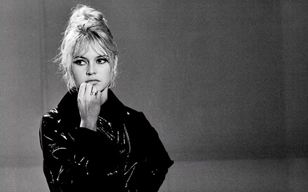 Θα μισούμε για πάντα να αγαπάμε τη Μπριζίτ Μπαρντό