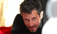 Cine #MένουμεΣπίτι | O Βαρδής Μαρινάκης προτείνει στο Flix μια ταινία για τις μέρες της καραντίνας