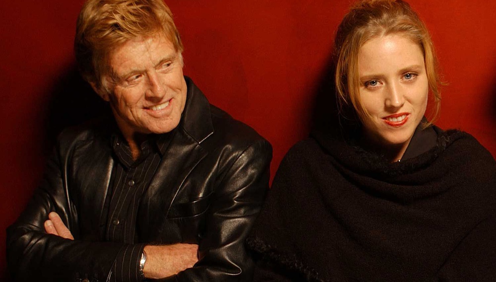 «Σταματήστε να κηδεύετε τον πατέρα μου με ΑΙ», ζητάει η κόρη του Ρόμπερτ Ρέντφορντ