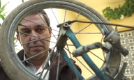 Μικρές Ματιές στ' Ανθρώπινα