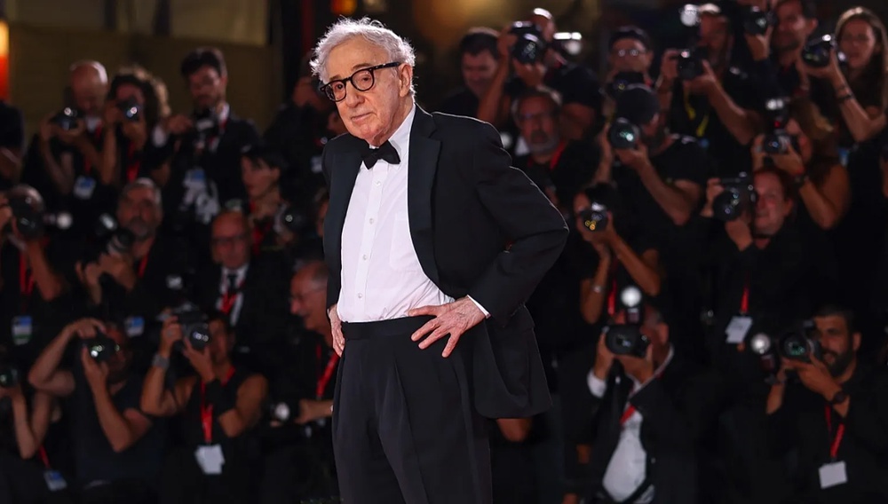 Ο Γούντι Αλεν επιστρέφει στα 90 του με νέα ταινία στη Μαδρίτη