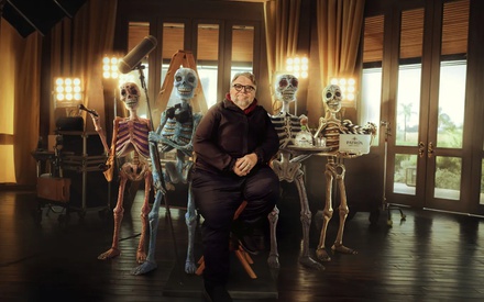 Ο Γκιγιέρμο ντελ Τόρο σκηνοθετεί για πρώτη φορά διαφήμιση