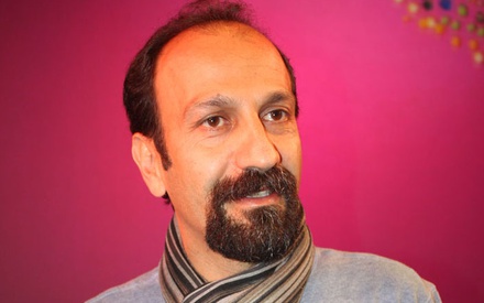 Ο Ασγκάρ Φαραντί καλεί την παγκόσμια κινηματογραφική κοινότητα για τερματισμό της καταστροφής του Ιράν