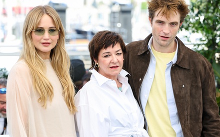 Τζένιφερ Λόρενς: «Κάποιοι σκηνοθέτες νιώθουν την ανάγκη να αισθάνονται διαρκώς ότι έχουν τον έλεγχο»