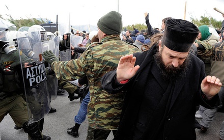 16o ΦΝΘ: Από την Κερατέα μέχρι τις Σκουριές μια Ελλάδα σε ανοιχτό πόλεμο
