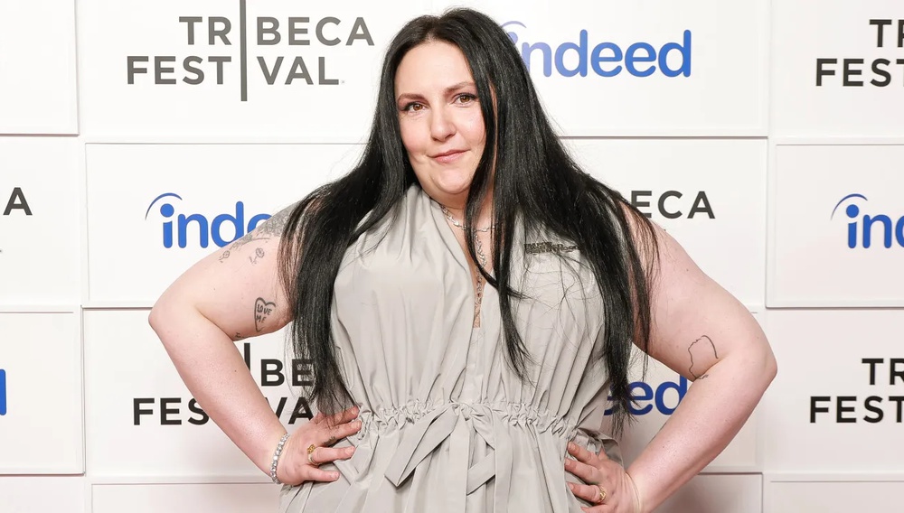 Λένα Ντάναμ για το «Girls»: «Ο χαρακτήρας του Άνταμ Ντράιβερ δεν γράφτηκε ποτέ ως ρομαντικός ήρωας»