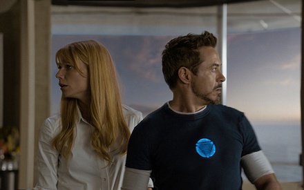 «Star Trek Into Darkness», «Lone Ranger», «Oz» κι όλα τα τρέιλερ των πιο hot ταινιών από το Super Bowl.
