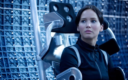 Τζένιφερ Λόρενς, «διαστημόπλοια κι ουσίες»: Τι συνέβαινε τελικά στα γυρίσματα της ταινίας «Αγώνες Πείνας: Φωτιά»;