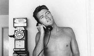 Ενα πρωινό του Ιουνίου του 1956 με τον άγνωστο ακόμη τότε Κλιντ Ιστγουντ
