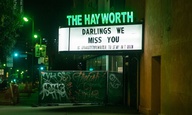 «Darlings, we miss you»: Φωτογραφίζοντας τα κλειστά σινεμά του Χόλιγουντ