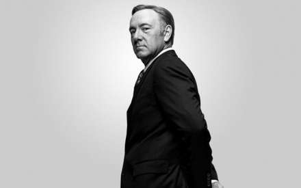 To Netflix τραβάει την πρίζα στο «House of Cards» μετά τις κατηγορίες κατά του Κέβιν Σπέισι