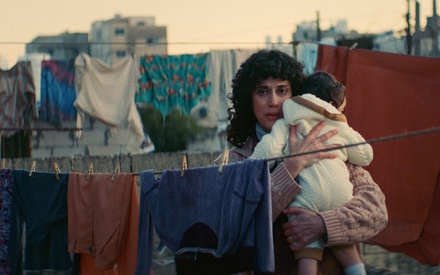 Στη Σκιά της Πορτοκαλιάς