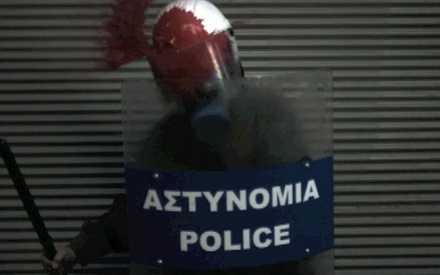 «Pressure»: Δείτε το «απαγορευμένο» διαφημιστικό σποτ της Biennale Athens