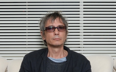 Holly Motors! Η καθυστερημένη επιστροφή του Λεός Καράξ