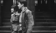 Βενετία 2019: Στο «Saturday Fiction» του Λου Γε η Ιστορία ξαναγράφεται ως ένα ασπρόμαυρο κατασκοπικό φιλμ-νουάρ.