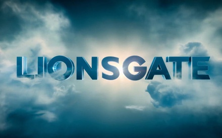 Το Netflix στρέφεται προς τη Lionsgate μετά το ναυάγιο της Warner
