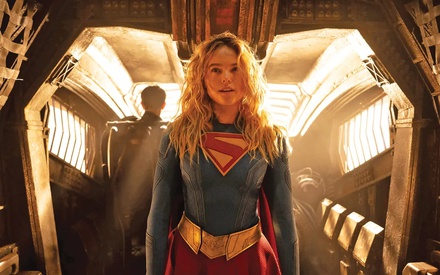 Η κάπα της νέας «Supergirl» κρύβει ένα κομμάτι ιστορίας από τον Κρίστοφερ Ριβ