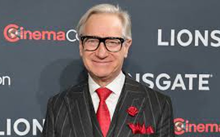 Ο σκηνοθέτης Πολ Φιγκ είχε καλέσει τον Ρομπ Ράινερ στην πρεμιέρα του «The Housemaid»