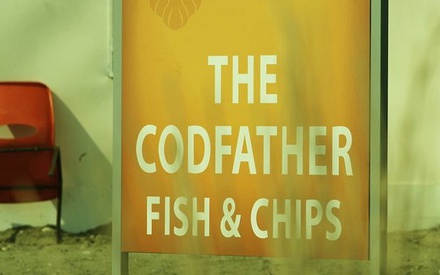 To «Fish N' Chips» του Ηλία Δημητρίου συνεχίζει τα φεστιβαλικά του ταξίδια!