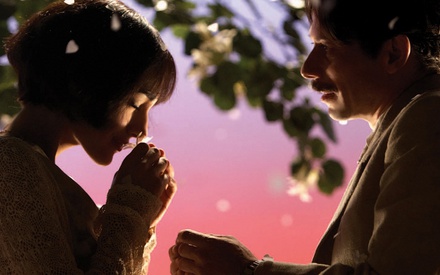 Η Μαρζάν Σατραπί κι ο Βενσάν Παρονό μαγειρεύουν «Κοτόπουλο με Δαμάσκηνα»