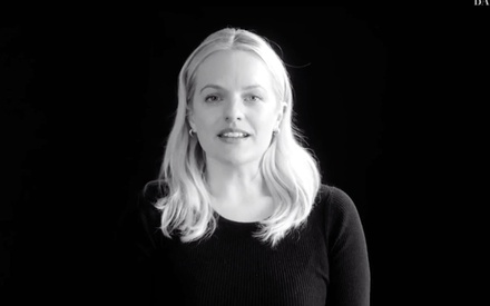 Η καμπάνια του «Handmaid's Tale» ενάντια στην νέα νομοθεσία που απαγορεύει τις αμβλώσεις