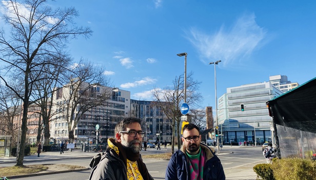 «Να συνεχίσουμε να ρίχνουμε το σύστημα»: Τα ΦΥΤΑ μιλούν στο Flix από τη Berlinale