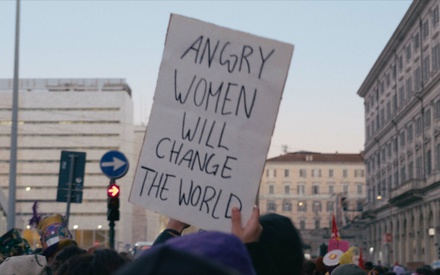 Αδέσποτα Κορμιά