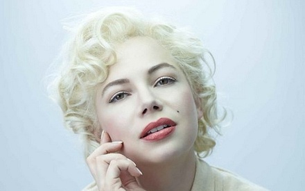 Δύο ακόμα φωτογραφίες από το «My Week With Marilyn»