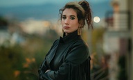 Flix 2020 | H Εύη Καλογηροπούλου θα ήθελε το 2021 να μην προσγειωθεί ένας τυραννόσαυρος στην Ομόνοια