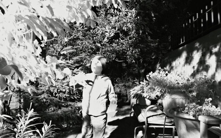 «The Boy Who Chose the Earth». Μια ταινία του Λαβ Ντίαζ που μπορούν να δουν όλοι