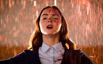 «The Moth Diaries»: Βαμπίρ και σαπφικοί έρωτες σε ένα σχολείο θηλέων.